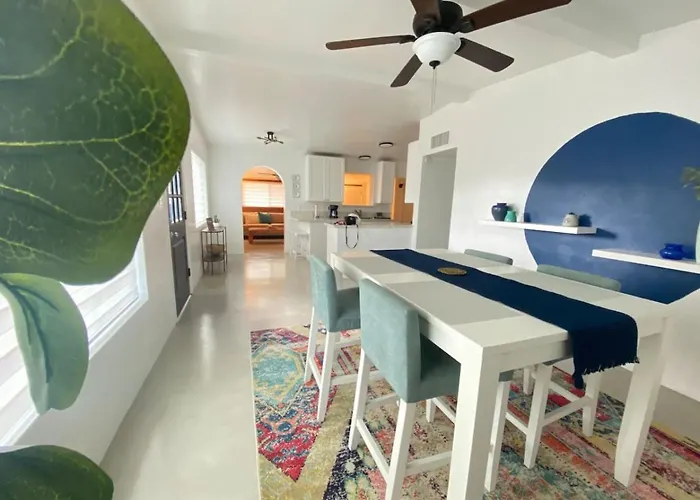 Reid Park 4br Remodeled Fenced Sleeps 8 Holiday home